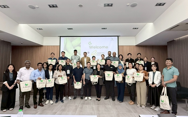 ศูนย์เศรษฐกิจการลงทุนภาคที่ 1 และกองพัฒนาผู้ประกอบการไทย นำคณะผู้เข้าร่วมอบรมในหลักสูตร “Workshop on Enhancement of Sustainable Business Environment to Upgrade Investment Competitiveness of Mekong and South Asian Countries” เข้าเยี่ยมชมบริษัท ลานนาเกษตรอุ