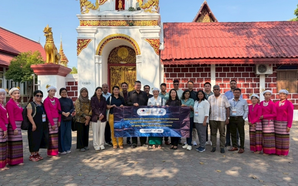 ศูนย์เศรษฐกิจการลงทุนภาคที่ 1 และกองพัฒนาผู้ประกอบการไทย ได้นำคณะผู้เข้าร่วมอบรมในหลักสูตร “Workshop on Enhancement of Sustainable Business Environment to Upgrade Investment Competitiveness of Mekong and South Asian Countries” เข้าเยี่ยมชมชุมชนบ้านหนองเงื